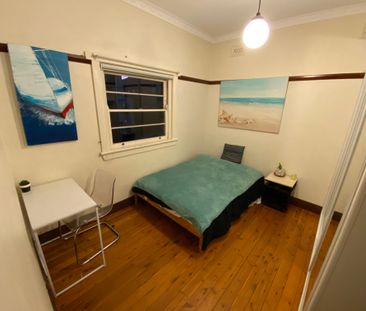 Bondi Junction - Photo 2