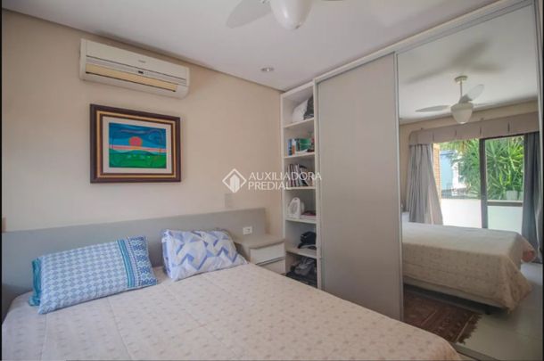 Casa em Condomínio com 4 quartos e 343m² para alugar em Petrópolis, Porto Alegre. - Foto 1