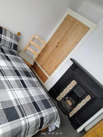 4 bedroom house to rent - Photo 3