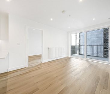 2 Banks Road, London, SE3 - Photo 4