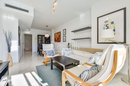 Apartamento muy luminoso con terraza a pocos pasos del mar de la cala de finestrat - Photo 5