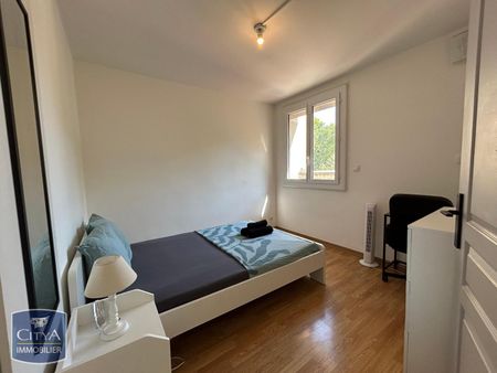 Location Appartement 4 pièces 63m² AVIGNON 84000 - Photo 5