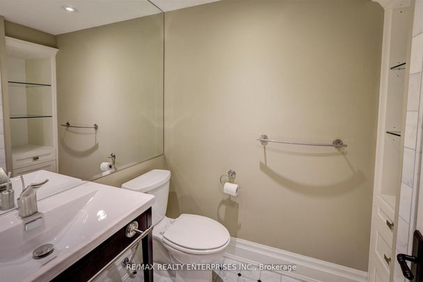 Detached Home For Lease | W7396014 - Photo 1