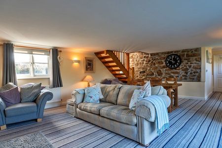 Trennal Cottage - Photo 3