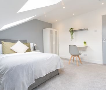 Stansted #72 - Room 1 - Photo 3