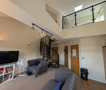 1 bedroom flat to rent - Photo 2