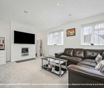 Winston Court, Harrow - Photo 2