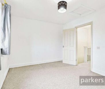 Chamberlain Close, Carterton, Oxfordshire, OX18 - Photo 6