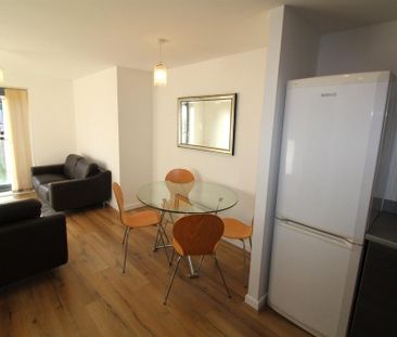 1 bedroom apartment to rent - Photo 2