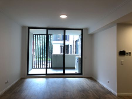 Modern Comfort in the Heart of Rouse Hill - Photo 3