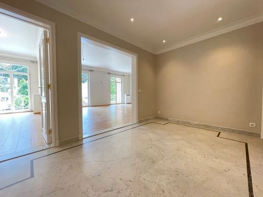 Appartement te huur - Photo 1