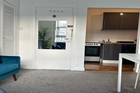 1 bedroom house to rent - Photo 2