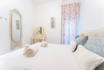 Plaza de Doña Trinidad, Málaga, Andalusia 29007