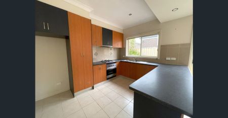 Modern Lifestyle in Prime location! - Photo 5