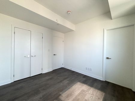 For Lease - 4015 The Exchange N/A Unit# 1610, Mississauga, Ontario - Photo 3