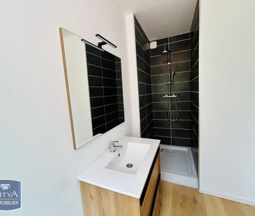 Location Maison 4 pièces 70m² MERVILLE 59660 - Photo 4