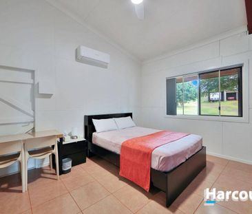 Country Lifestyle Awaits You - Photo 6