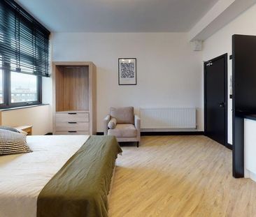 Studio to rent - Photo 5