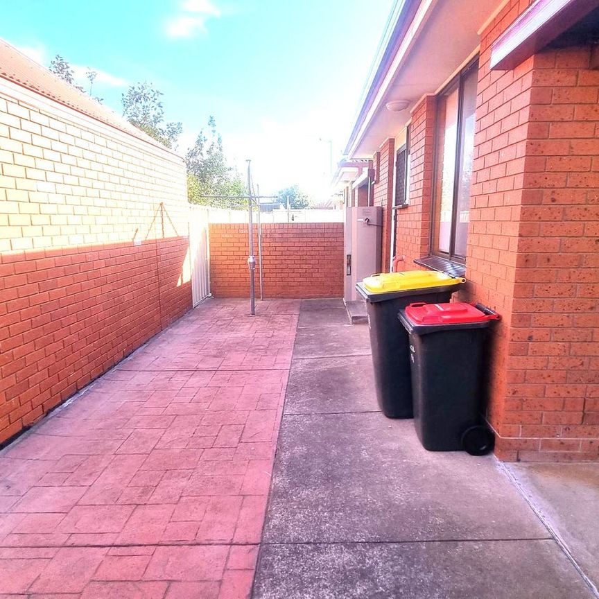 Close to Everything! - Photo 1