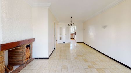 Location appartement 3 pièces, 65.60m², Vitry-sur-Seine - Photo 2