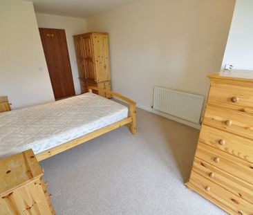 2 Bed Flat, Iliffe Close, RG1 - Photo 6