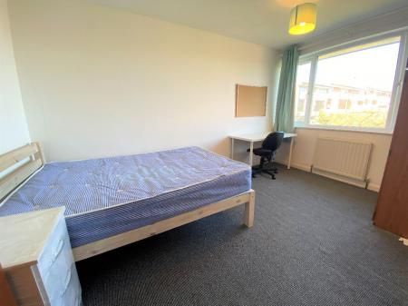 4 Bed Student Home - 14 Otham Close, Canterbury - Photo 4