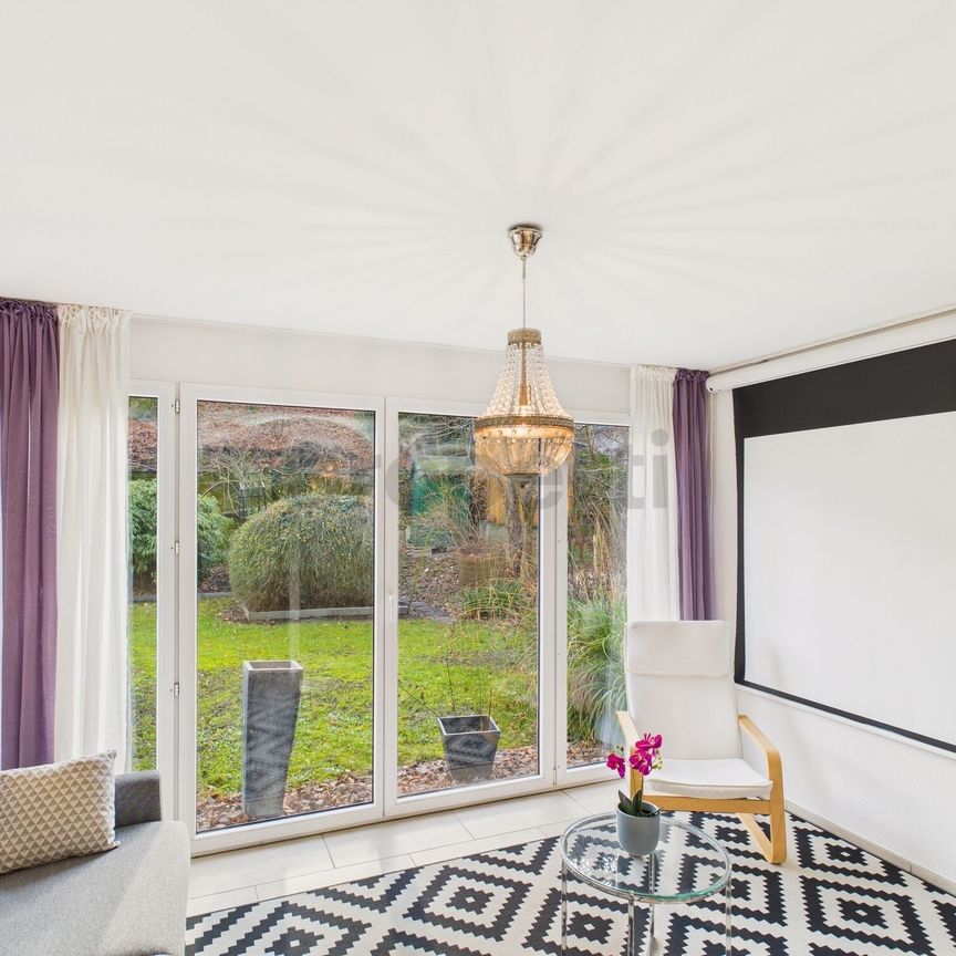 Generous 4.5-room apartment in Binningen – furnished - Photo 1