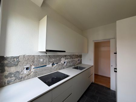Einmalige 3-Zimmerwohnung an zentraler Lage zu vermieten - Photo 4