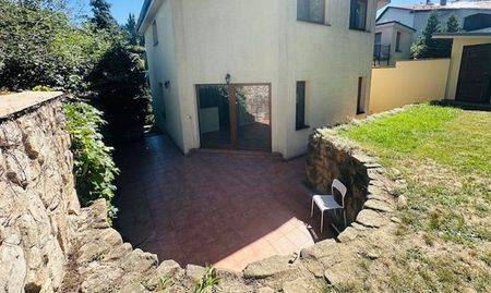 BA III. Prenájom rodinného domu na Kolibe na Bellovej ulici - Photo 5