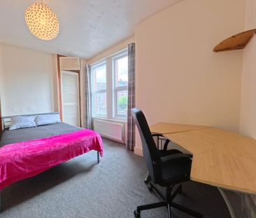 5 bedroom house to rent - Photo 4