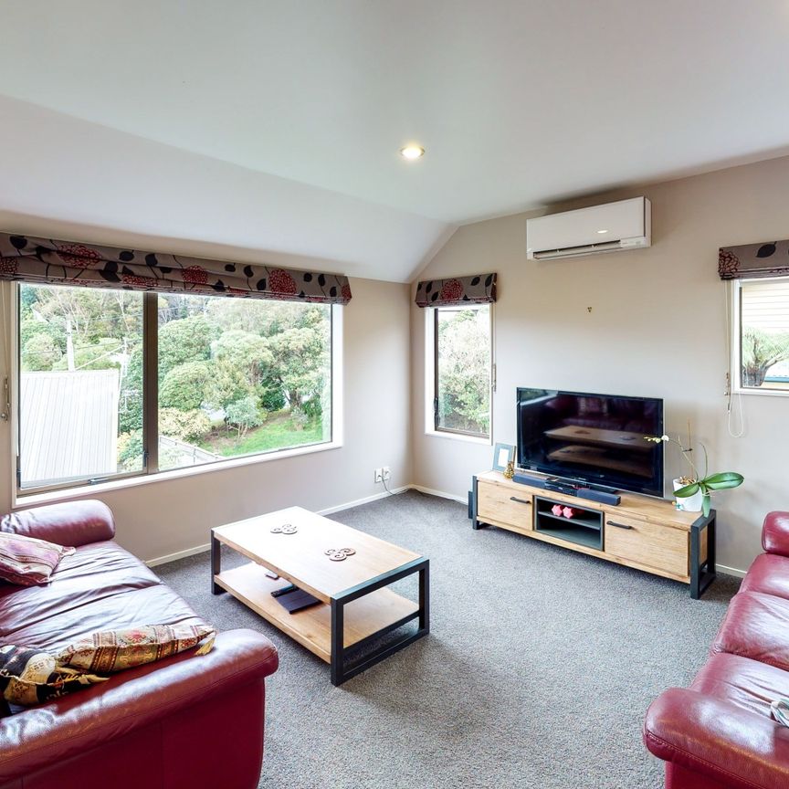 80 Chelmsford Street, Ngaio - Photo 1