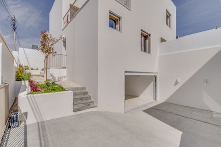 Moradia isolada T4 com com Piscina em Bicesse - Photo 2