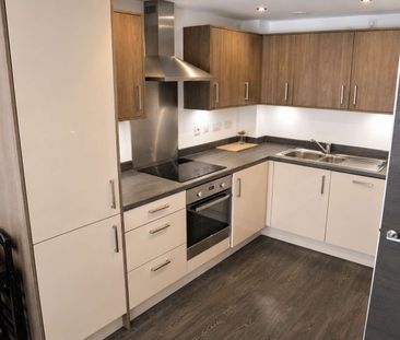 AVAILABLE 17TH SEPT | FULLY FURNISHED ONE BEDROOM | JEWELLERY QUART... - Photo 5
