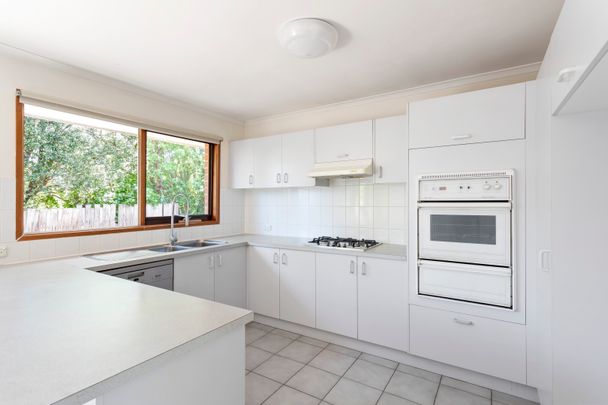 2/269 Tucker Road, Ormond VIC 3204 - Apartment For Rent | Domain - Photo 1