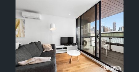 Location and Style! - Photo 2