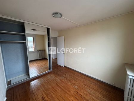 Apartment - Photo 2