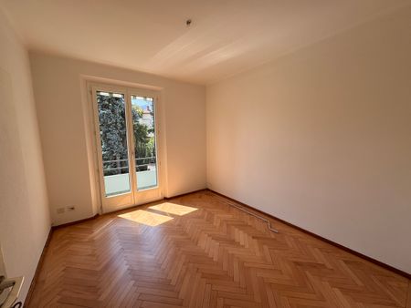 APPARTAMENTO 3.5 LOCALI IN ZONA STRATEGICA A LUGANO-BESSO - Photo 3