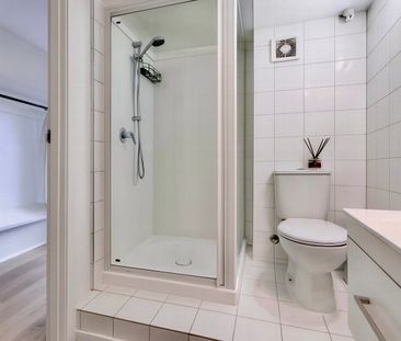 1 Bedroom on Queen St - Photo 5