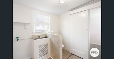 Charming Family Home in Glenorchy - Photo 5