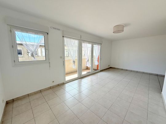 Location Appartement 2 pièces 48m² - Photo 1
