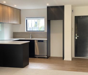 Near New Townhouse! - Photo 6
