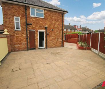 3 bedroom semi-detached house to rent - Photo 1