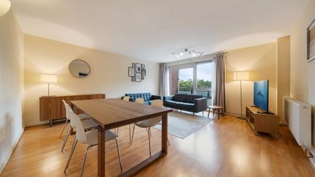 High Road, East Finchley, London, N2 - Photo 5