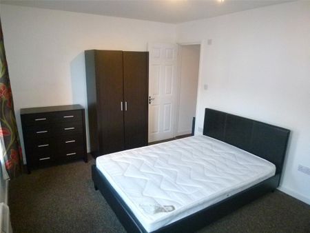1 bedroom in a house share to rent - Photo 5