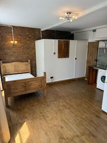 Studio to rent - Photo 4