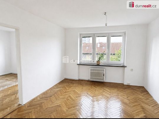 Pronájem bytu 2+1 56 m² - Photo 1