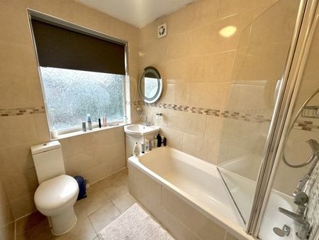 Craven Gardens, Ilford, IG6, Property for rent - Photo 4