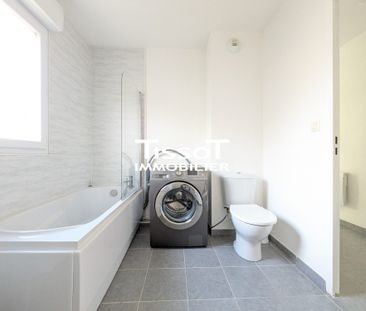 Location Appartement 1 pièce 32m² NIMES 30000 - Photo 4