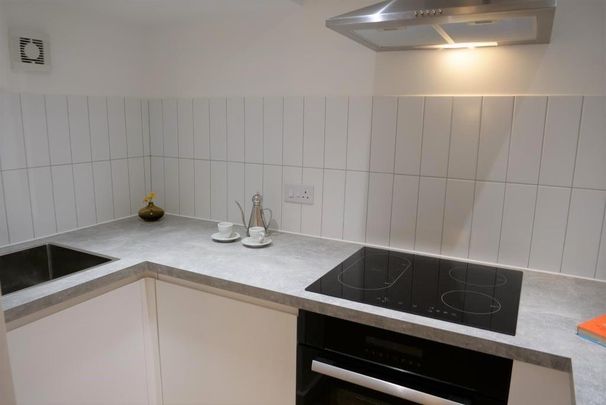 1 bedroom flat to rent - Photo 1