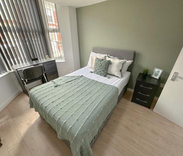 5 bedroom terraced house to rent - Photo 2